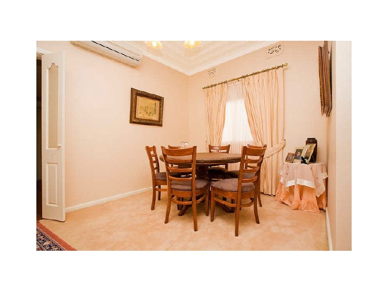 6 MUTCH AVENUE, Kyeemagh NSW 2216