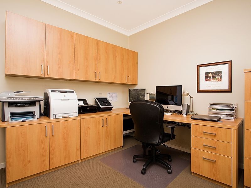 33 CAROMA AVENUE, Kyeemagh NSW 2216