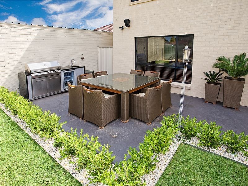 33 CAROMA AVENUE, Kyeemagh NSW 2216