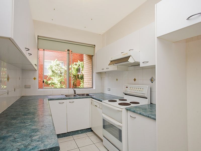 2/22 HERCULES ROAD, Brighton-le-sands NSW 2216