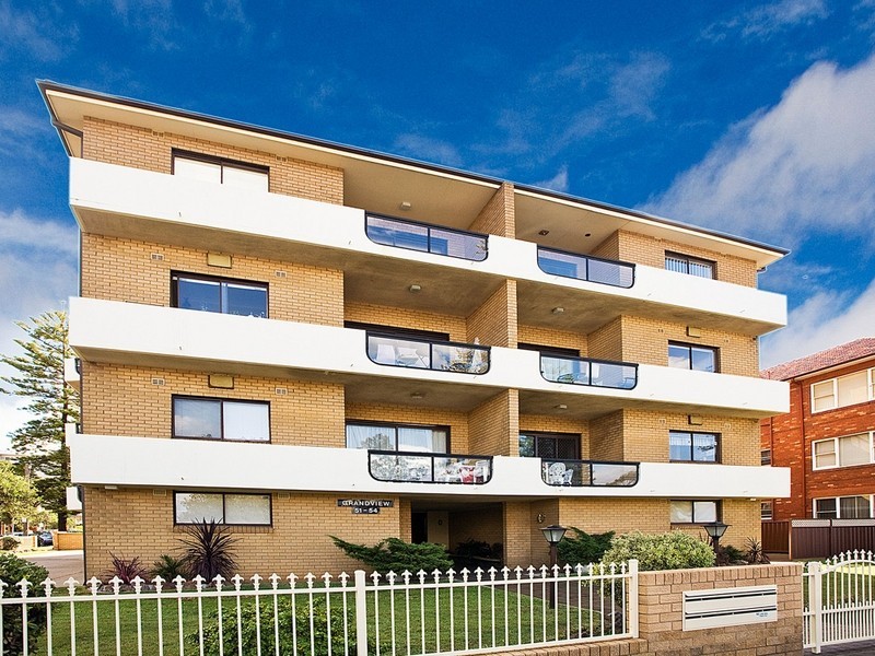 8/51-54 THE GRAND PARADE, Brighton-le-sands NSW 2216