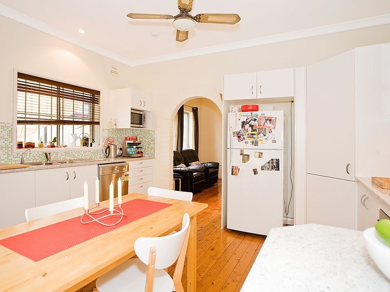 35 READING ROAD, Brighton-le-sands NSW 2216