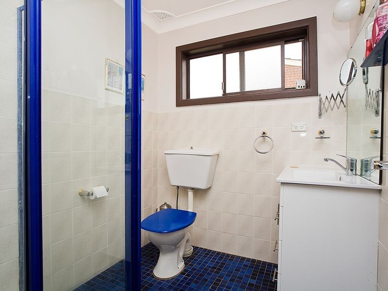 4 HYMEN STREET, Peakhurst NSW 2210