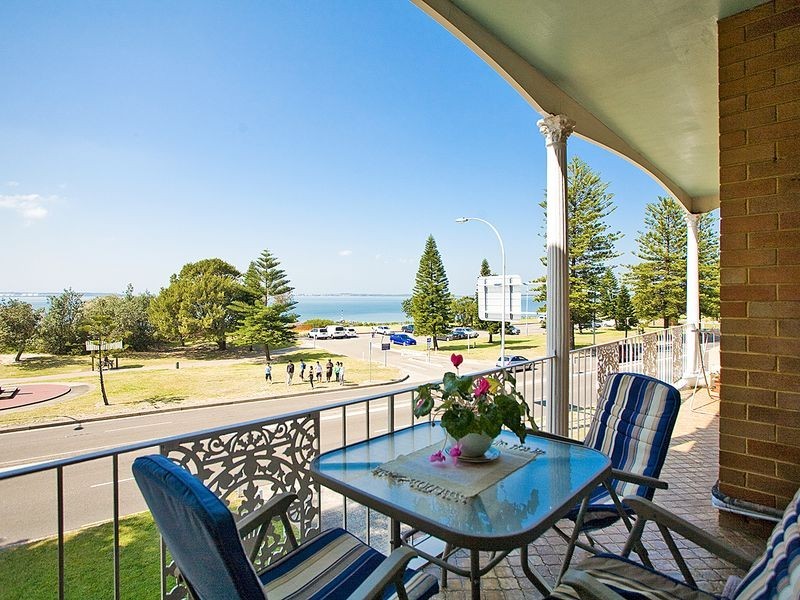 4/152 THE GRAND PARADE, Monterey NSW 2217