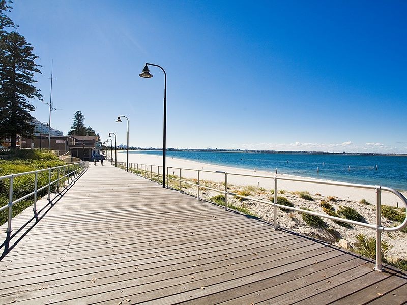 1/147 THE GRAND PARADE, Monterey NSW 2217