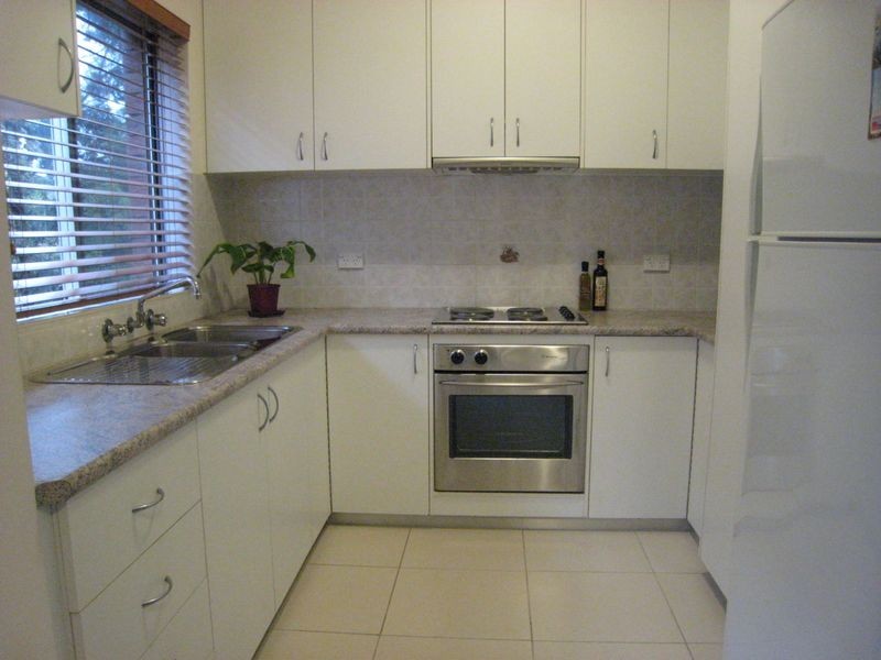 10-12 Queens Rd, Brighton-le-sands NSW 2216