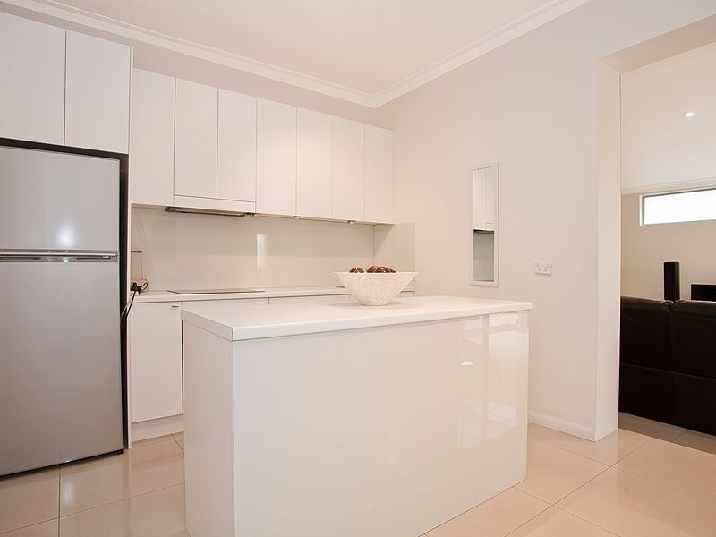 9 SOMERVILLE STREET, Arncliffe NSW 2205