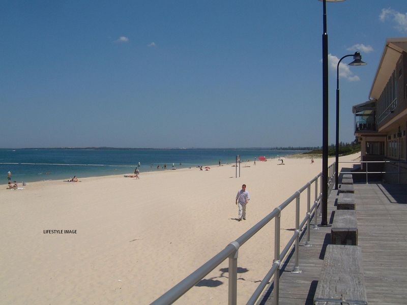 2/23-25 QUEENS ROAD, Brighton-le-sands NSW 2216