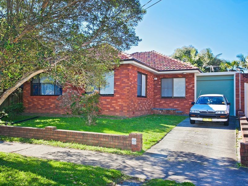 14 LLOYD STREET, Bexley NSW 2207