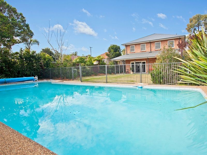 64 MI MI STREET, Oatley NSW 2223