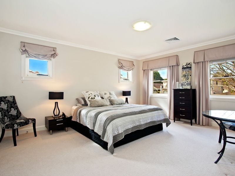 64 MI MI STREET, Oatley NSW 2223