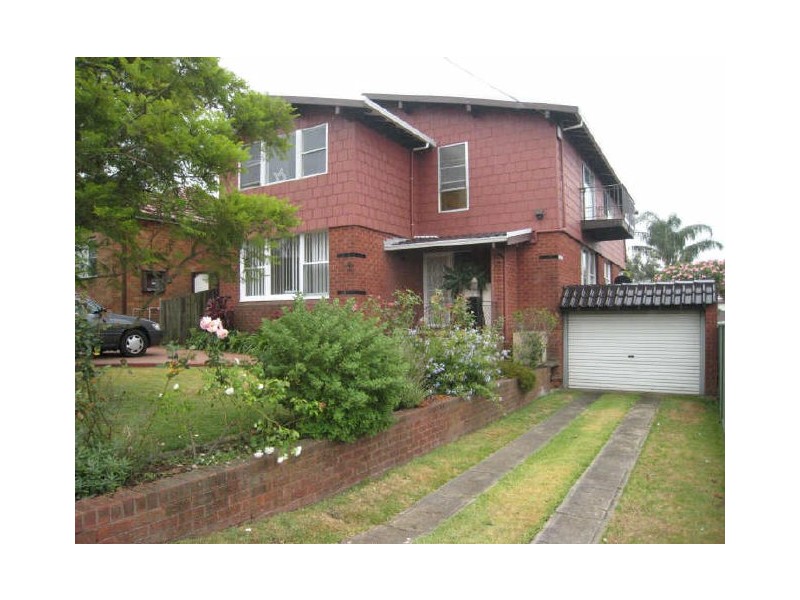 16 Madrers Avenue, Kogarah NSW 2217