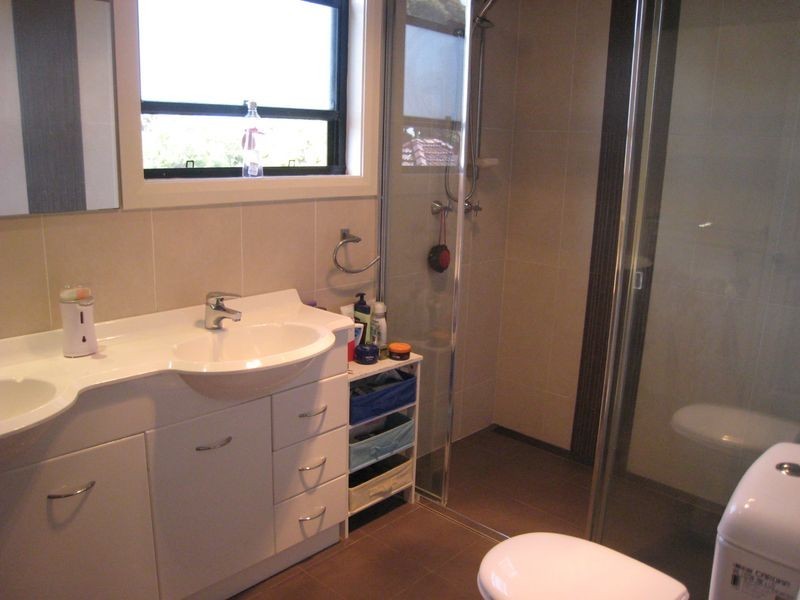 9 FRANCIS AVENUE, Carlton NSW 2218