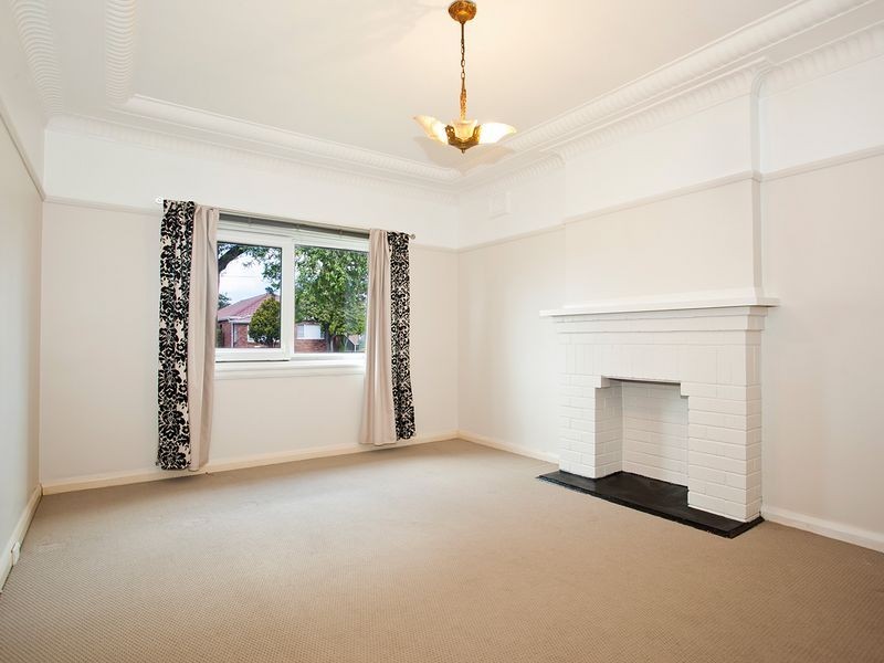 14 OWEN AVENUE, Kyeemagh NSW 2216