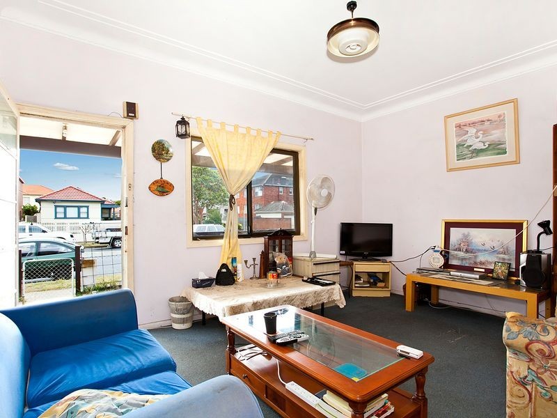 2 O’NEILL ST, Brighton-le-sands NSW 2216