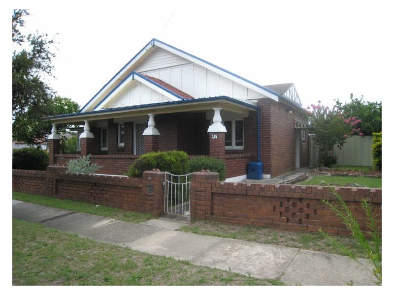 47 READING ROAD, Brighton-le-sands NSW 2216