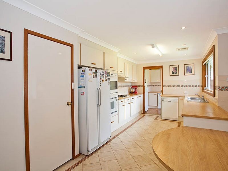 15 MOATE AVENUE, Brighton-le-sands NSW 2216