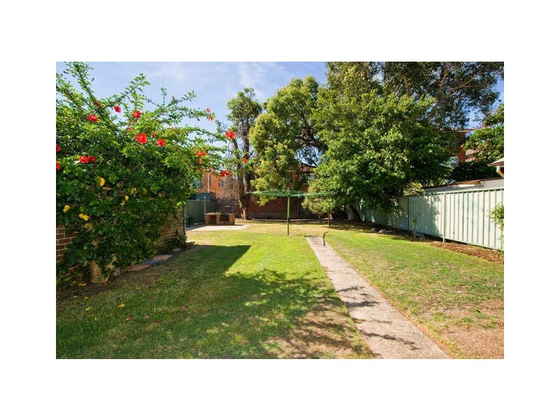 Brighton-le-sands NSW 2216