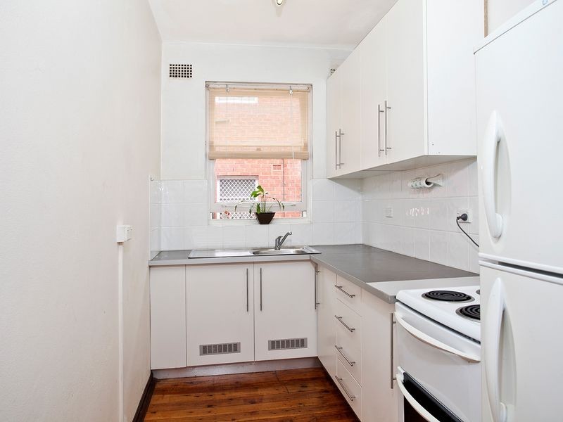 1/11 HERCULES ROAD, Brighton-le-sands NSW 2216