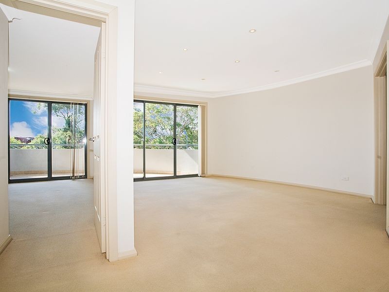 12/52 PRESIDENT AVENUE, Caringbah NSW 2229