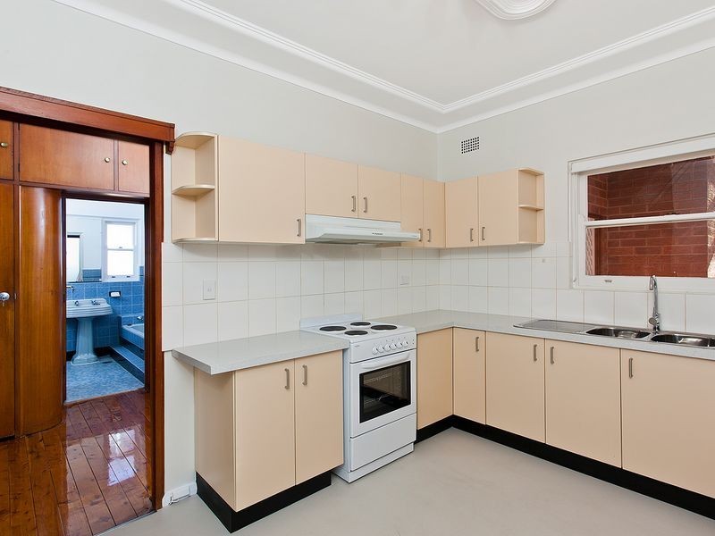 7 TRAYNOR AVENUE, Kogarah NSW 2217