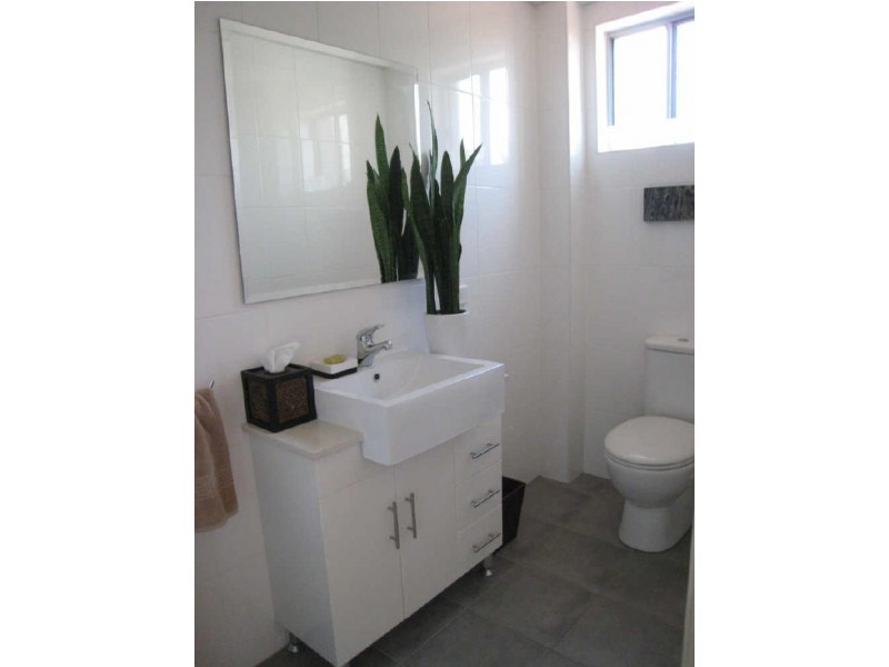 1-3 Elizabeth Ave, Mascot NSW 2020