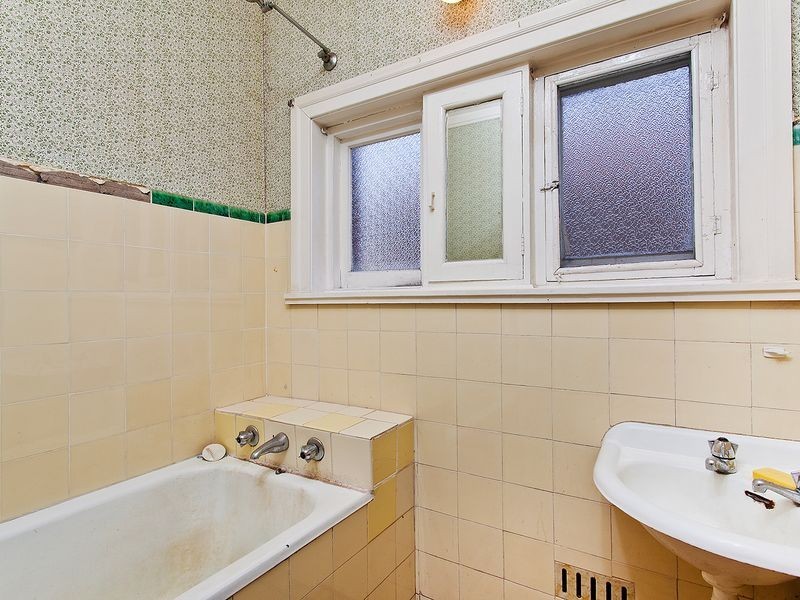 42 JACOBSON AVENUE, Kyeemagh NSW 2216