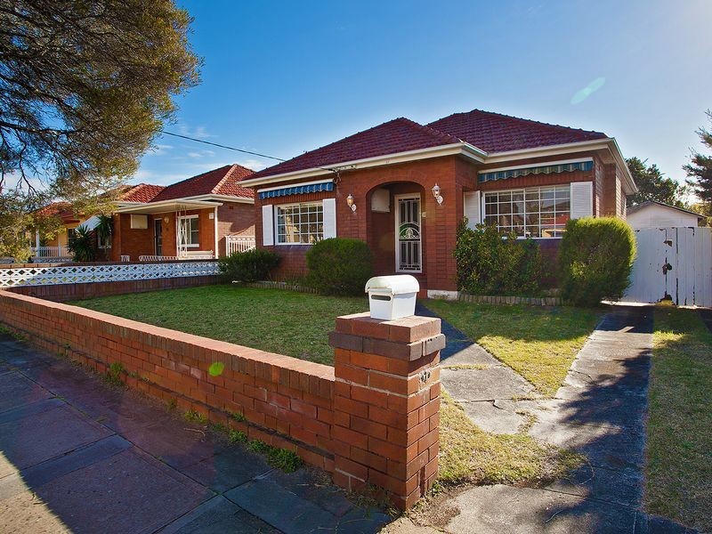 42 JACOBSON AVENUE, Kyeemagh NSW 2216