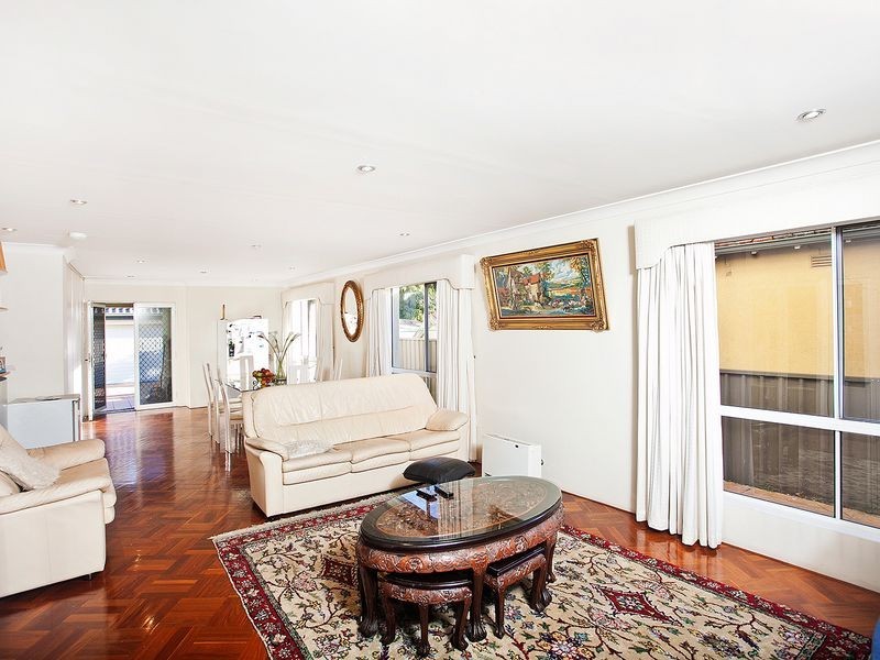 24 ROWLEY STREET, Brighton-le-sands NSW 2216