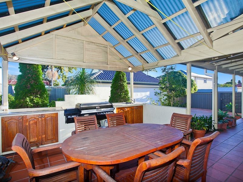 24 ROWLEY STREET, Brighton-le-sands NSW 2216