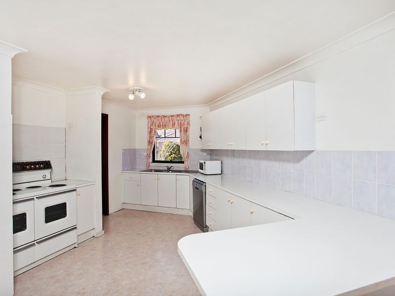 28 MAPLE STREET, Lugarno NSW 2210