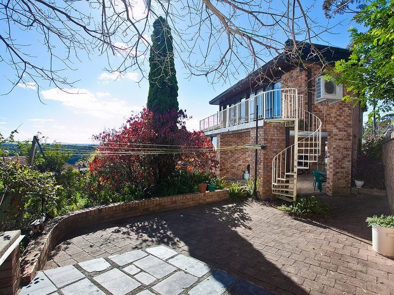 28 MAPLE STREET, Lugarno NSW 2210