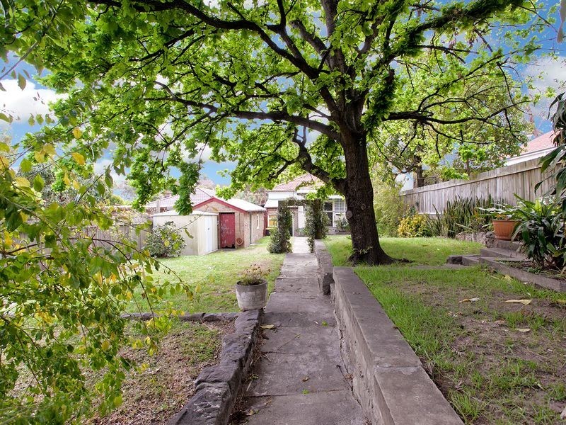 8 ORION STREET, Bardwell Valley NSW 2207