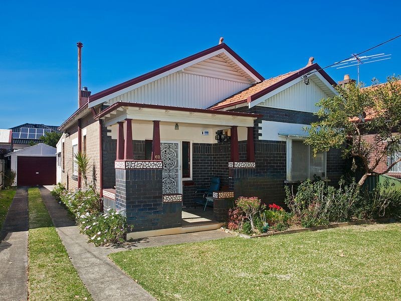 62 CRAWFORD ROAD, Brighton-le-sands NSW 2216