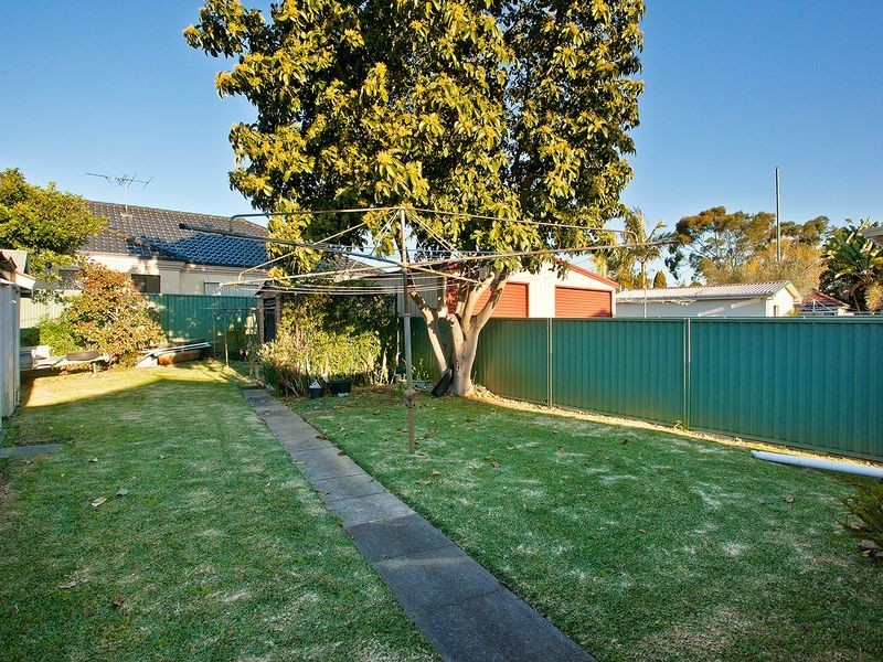 62 CRAWFORD ROAD, Brighton-le-sands NSW 2216