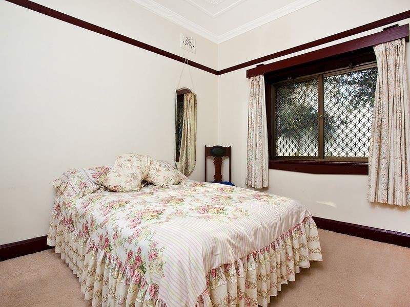 62 CRAWFORD ROAD, Brighton-le-sands NSW 2216