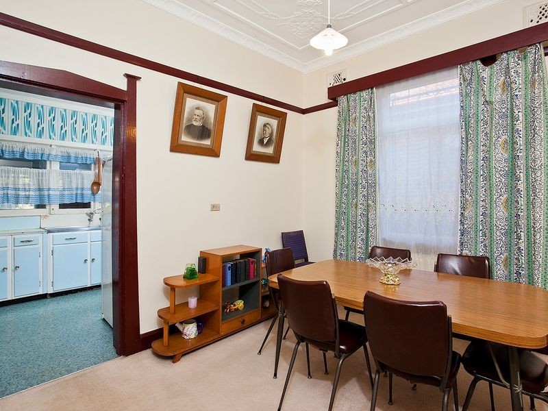 62 CRAWFORD ROAD, Brighton-le-sands NSW 2216