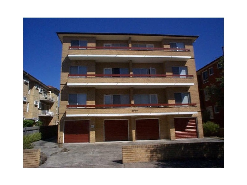 31-33 Queens Road, Brighton-le-sands NSW 2216