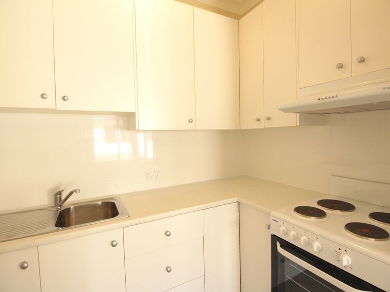 40 THE GRAND PARADE, Brighton-le-sands NSW 2216