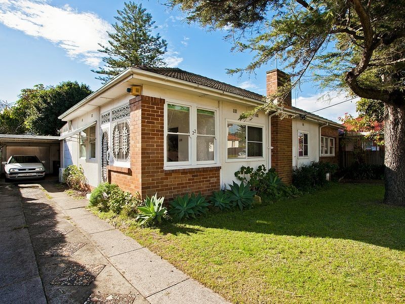 22 MCINTYRE AVENUE, Brighton-le-sands NSW 2216