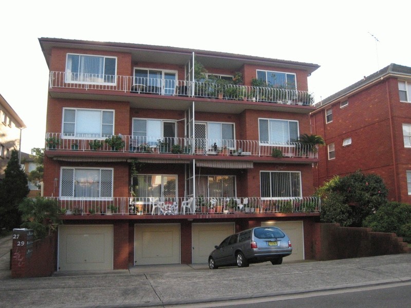 27 Queens Road, Brighton-le-sands NSW 2216