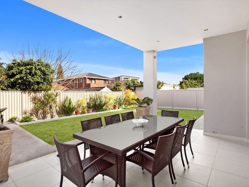 24 HENSON STREET, Brighton-le-sands NSW 2216