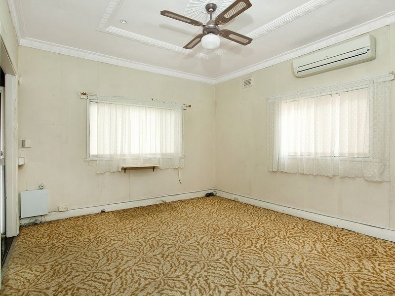 12 CECIL STREET, Monterey NSW 2217