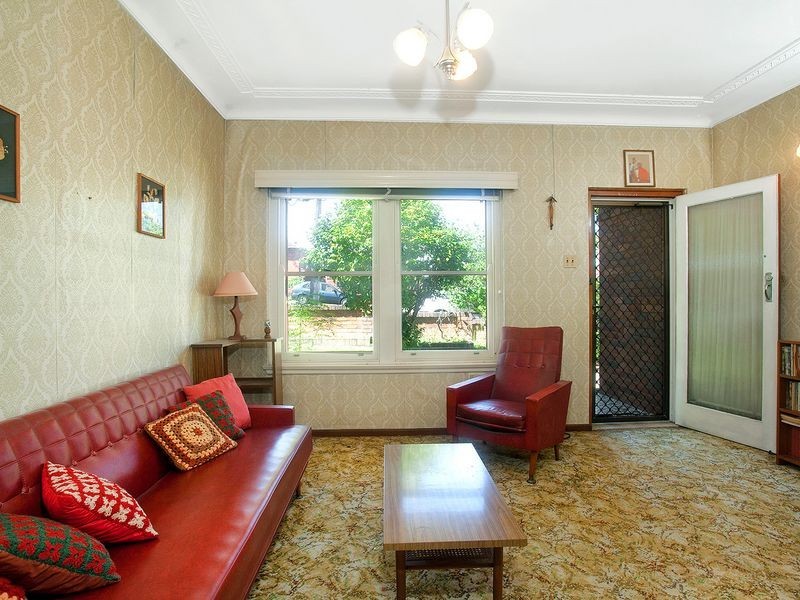 12 BRISTOL ROAD, Hurstville NSW 2220