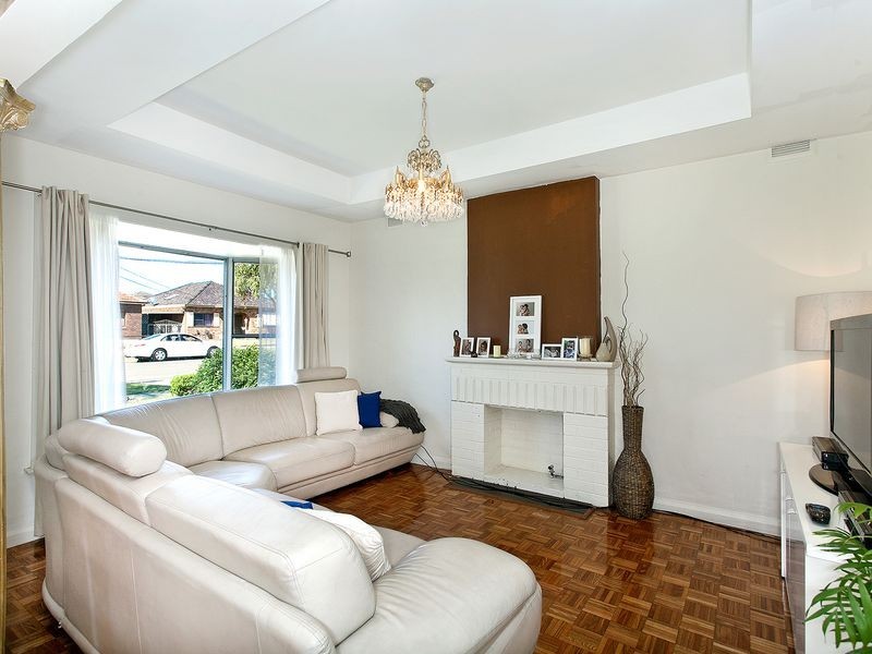 26 MUTCH AVENUE, Kyeemagh NSW 2216