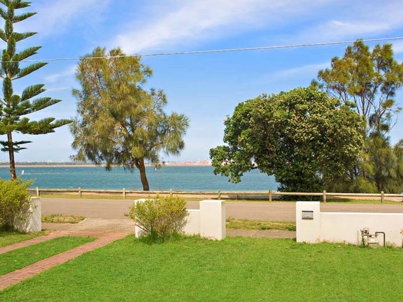 33 The Grand Parade, Brighton-le-sands NSW 2216