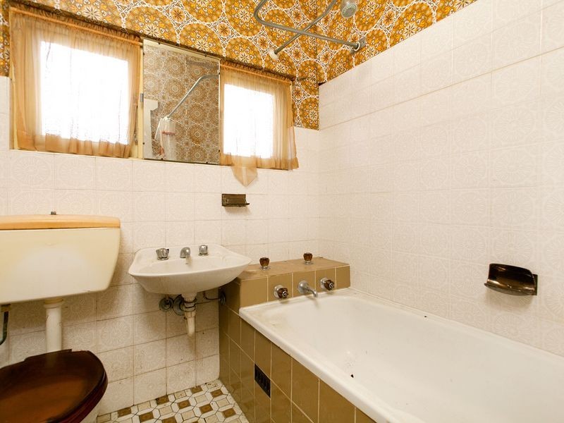 25 HOLLYWOOD STREET, Monterey NSW 2217