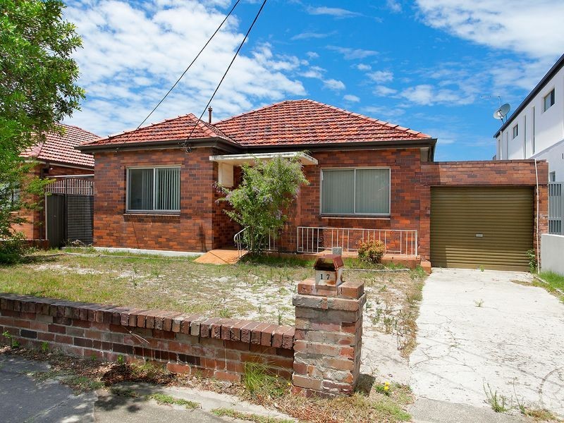 17 OWEN AVENUE, Kyeemagh NSW 2216