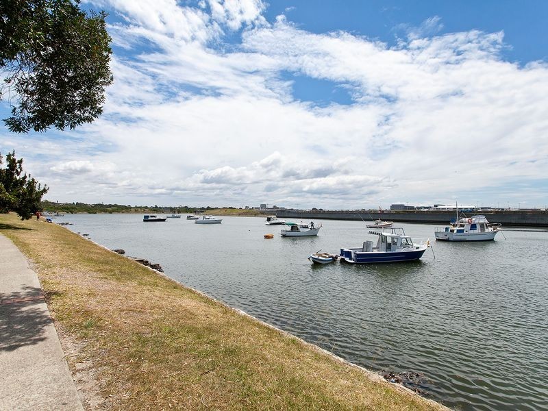 17 OWEN AVENUE, Kyeemagh NSW 2216