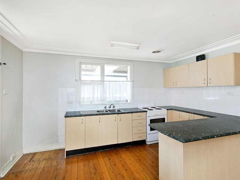 17 OWEN AVENUE, Kyeemagh NSW 2216